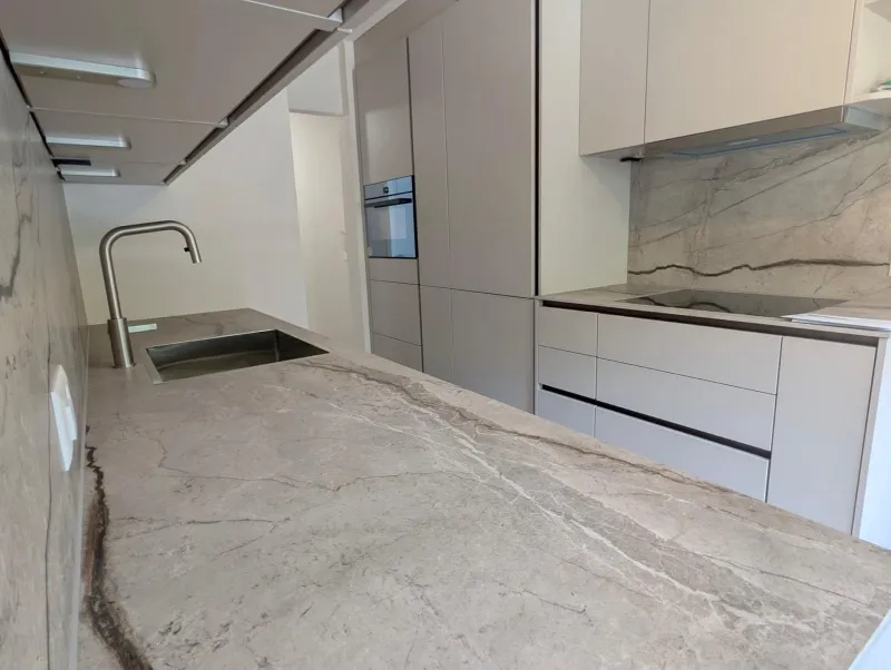 Kernsanierte 3.5 Zimmer Wohnung in Baden mit hochwertigem Innenausbau